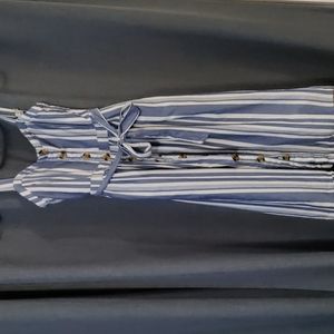 Super cute 🌻 spring dress